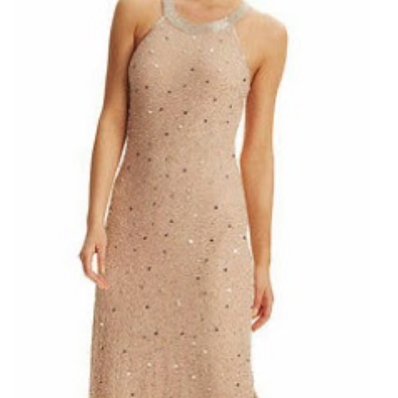 Sparkly Blush Gown - Picture 5 of 9